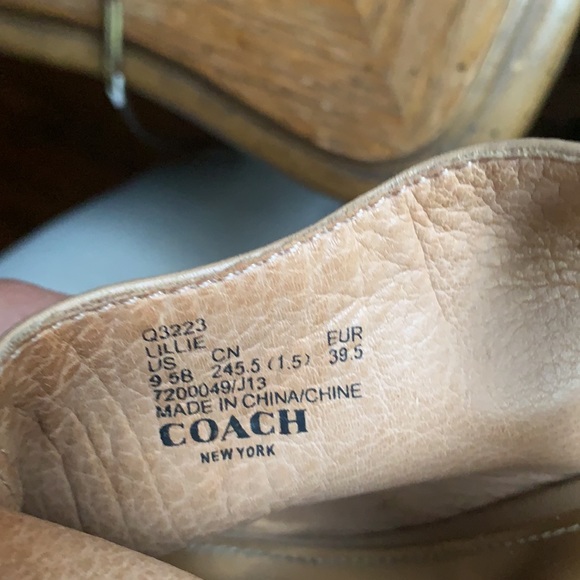 Coach , new heel sandals, - Picture 5 of 5